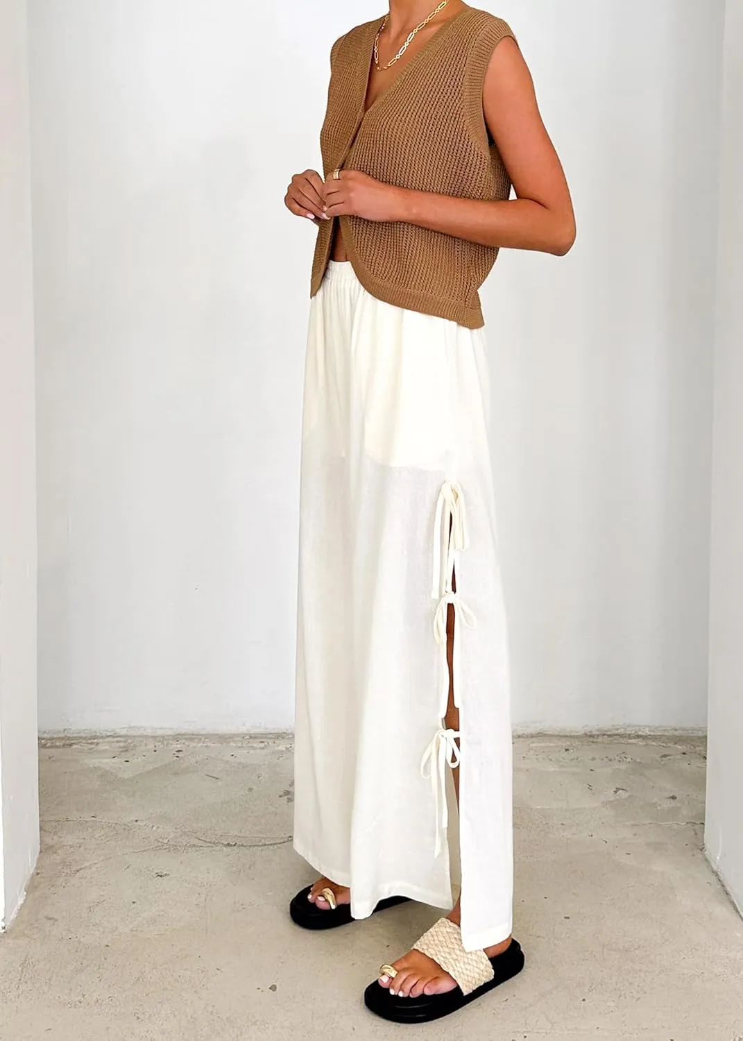 Womens Summer Crochet Sweater Vest V Neck Button Knit Tank Top Sleeveless Y2K Going Out Crop Tops
